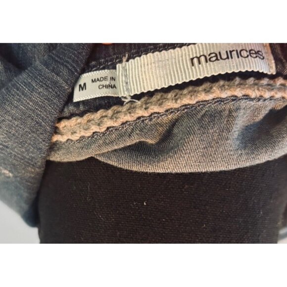 Maurice’s Woman’s Chambray Dark wash Long Sleeve Shirt Size M Super Soft - Picture 4 of 4